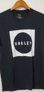 Oakley Tshirt